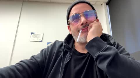 Snapshot of nassobout chatting on May 2026 11:54:01 PM nassobout online show from May 2026 11:54:01 PM
