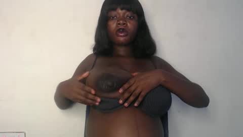 Amanda online show from October 2025 12:52:01 AM