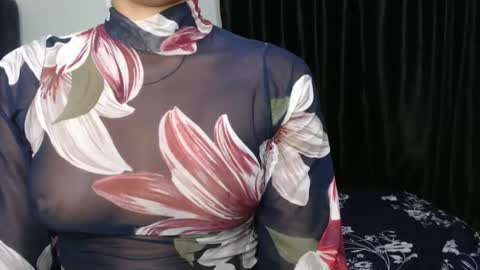 Snapshot of nastie_cumlover chatting on December 2025 09:08:02 PM bella online show from December 2025 09:08:02 PM