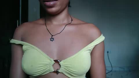 bella online show from December 2025 09:51:02 AM