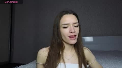 Anastasia online show from September 2025 03:25:01 PM