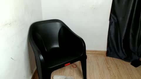 Snapshot of nasty_creamypussyy chatting on March 2026 08:11:02 AM Mila online show from March 2026 08:11:02 AM