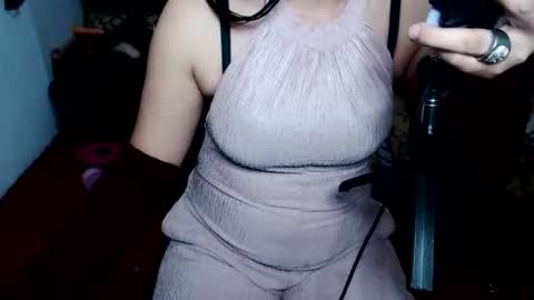Snapshot of nasty_dirty111 chatting on June 2026 11:13:01 PM Vivian online show from June 2026 11:13:01 PM