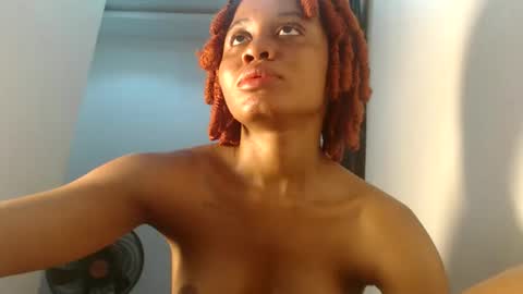 Snapshot of nasty_slimbarbie chatting on February 2026 05:06:02 AM ella online show from February 2026 05:06:02 AM