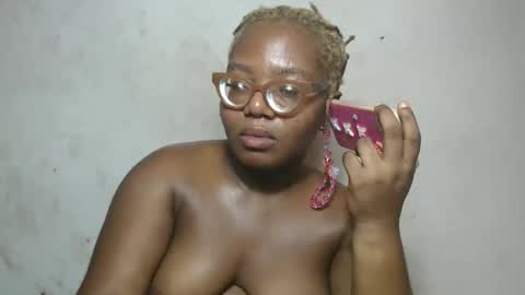 Snapshot of nastyhairy7 chatting on November 2025 06:03:01 AM nastyhairy7 online show from November 2025 06:03:01 AM