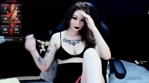 nastykatty_ online show from November 2025 10:12:01 PM