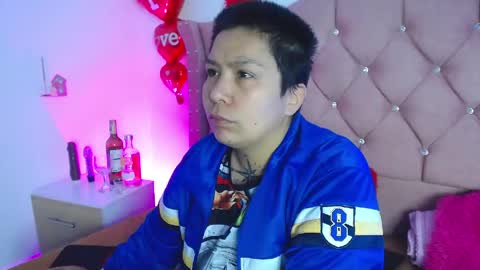 nat_evans8 online show from May 2026 04:39:01 AM