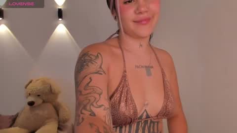 Snapshot of nataasha1 chatting on February 2025 01:22:02 PM Natttttttttttttttt online show from February 2025 01:22:02 PM