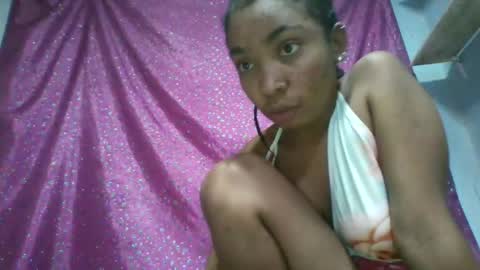 natacha315 online show from December 2025 06:47:01 PM