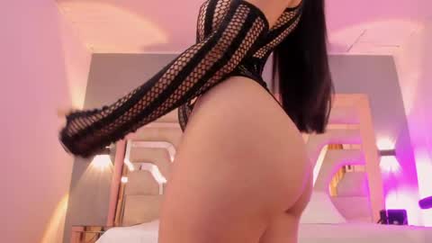 Natacha  online show from April 2026 01:41:01 PM