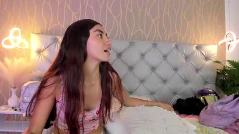 natalia online show from June 2026 06:07:02 PM