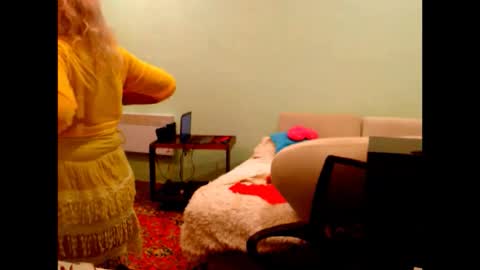 natali online show from September 2025 05:14:01 PM