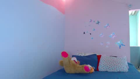 Snapshot of natalia_33 chatting on January 2025 05:13:02 PM Natalia online show from January 2025 05:13:02 PM