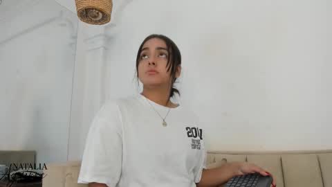 Naty  online show from November 2025 12:09:02 PM