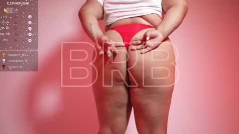 Snapshot of natalia_curvy1 chatting on February 2025 09:14:01 PM Nathalia online show from February 2025 09:14:01 PM