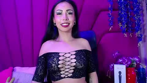 Snapshot of natalia_pinkk chatting on December 2025 08:58:02 PM natalia pinkk online show from December 2025 08:58:02 PM
