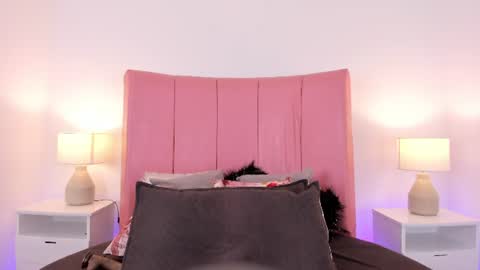 Natalia online show from August 2026 04:04:01 AM