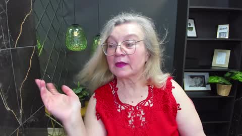 Snapshot of natalicloud chatting on December 2024 05:23:02 PM NataliCloud online show from December 2024 05:23:02 PM