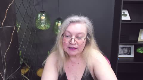 Snapshot of natalicloud chatting on February 2025 04:35:01 PM NataliCloud online show from February 2025 04:35:01 PM