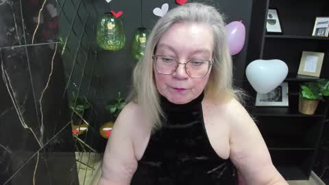 Snapshot of natalicloud chatting on February 2025 01:05:01 PM NataliCloud online show from February 2025 01:05:01 PM