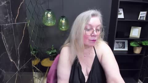 Snapshot of natalicloud chatting on February 2025 05:02:02 PM NataliCloud online show from February 2025 05:02:02 PM