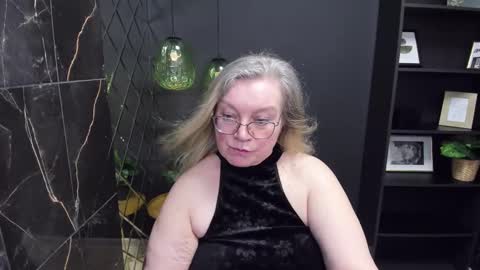 Snapshot of natalicloud chatting on February 2025 07:17:02 PM NataliCloud online show from February 2025 07:17:02 PM