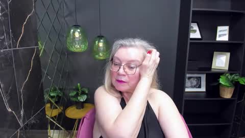 Snapshot of natalicloud chatting on March 2025 05:17:02 PM NataliCloud online show from March 2025 05:17:02 PM