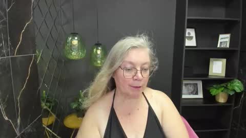 Snapshot of natalicloud chatting on September 2025 01:21:01 PM NataliCloud online show from September 2025 01:21:01 PM
