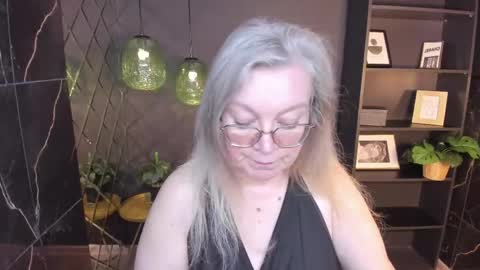 NataliCloud online show from May 2026 02:45:01 PM