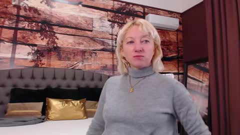 Natalie online show from April 2026 05:52:01 AM