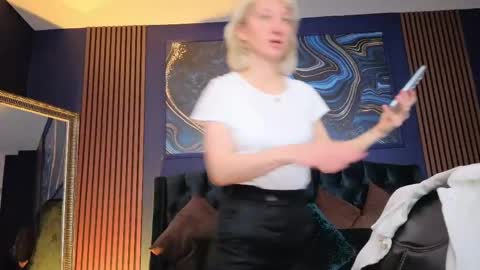 Natalie online show from May 2026 05:24:01 AM