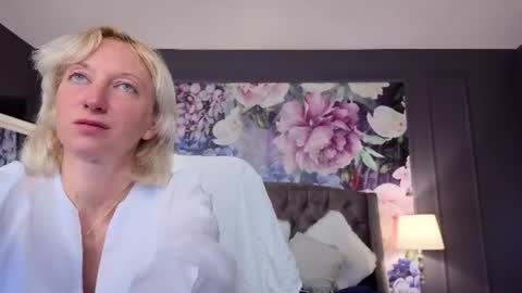 Natalie online show from June 2026 07:28:02 AM