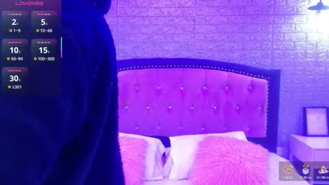 natalie  online show from January 2026 03:34:01 AM