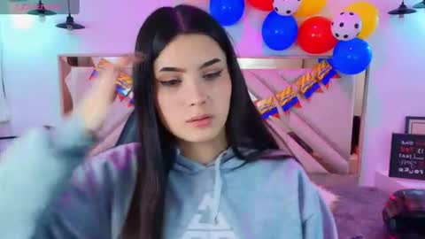 natalie  online show from June 2026 07:48:01 PM