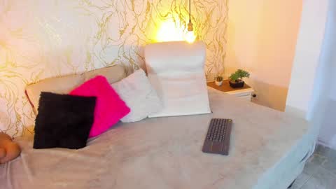 NATALIE online show from January 2025 12:18:01 PM