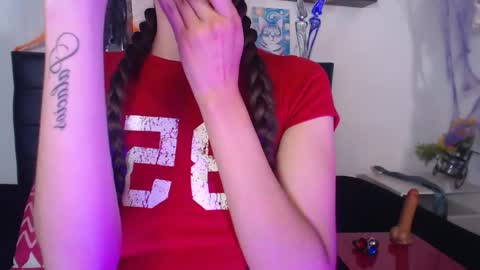 Natalia  online show from October 2025 04:44:02 AM