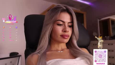 Snapshot of natalimurr chatting on October 2025 08:03:02 PM Natali online show from October 2025 08:03:02 PM