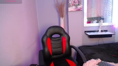 natalliapradas online show from September 2025 07:28:02 PM