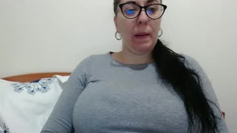 Snapshot of natally565656 chatting on March 2025 10:18:02 AM natally online show from March 2025 10:18:02 AM