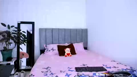 NATALY online show from September 2025 09:07:02 PM