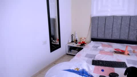 Snapshot of nataly_mcry chatting on February 2026 07:45:01 PM NATALY online show from February 2026 07:45:01 PM