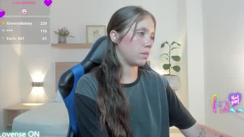 Snapshot of nataly_rodri chatting on March 2026 08:26:33 AM Nataly online show from March 2026 08:26:33 AM