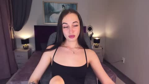 Nataly online show from December 2024 11:41:01 AM