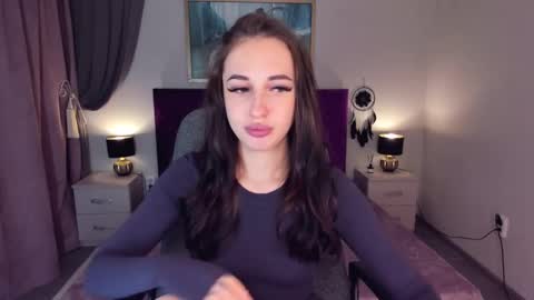 Nataly online show from December 2024 06:44:01 AM