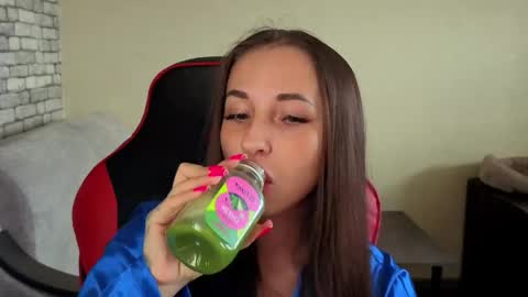 Nataly online show from April 2026 07:02:02 AM