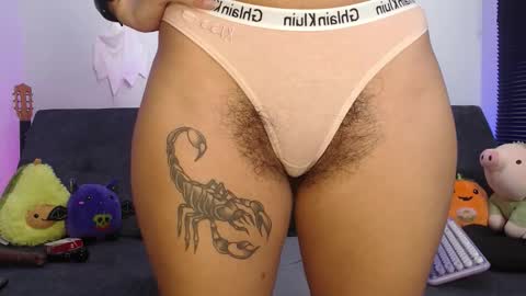   online show from October 2025 02:19:01 PM