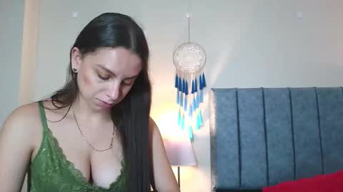 Nataly online show from April 2026 11:19:01 AM