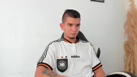 Snapshot of natan_77 chatting on November 2025 03:08:02 PM natan_77 online show from November 2025 03:08:02 PM