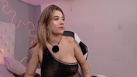 Natasha  online show from March 2026 07:52:02 PM