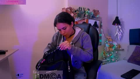 Snapshot of natasha__jackson chatting on December 2024 02:01:02 PM natasha online show from December 2024 02:01:02 PM